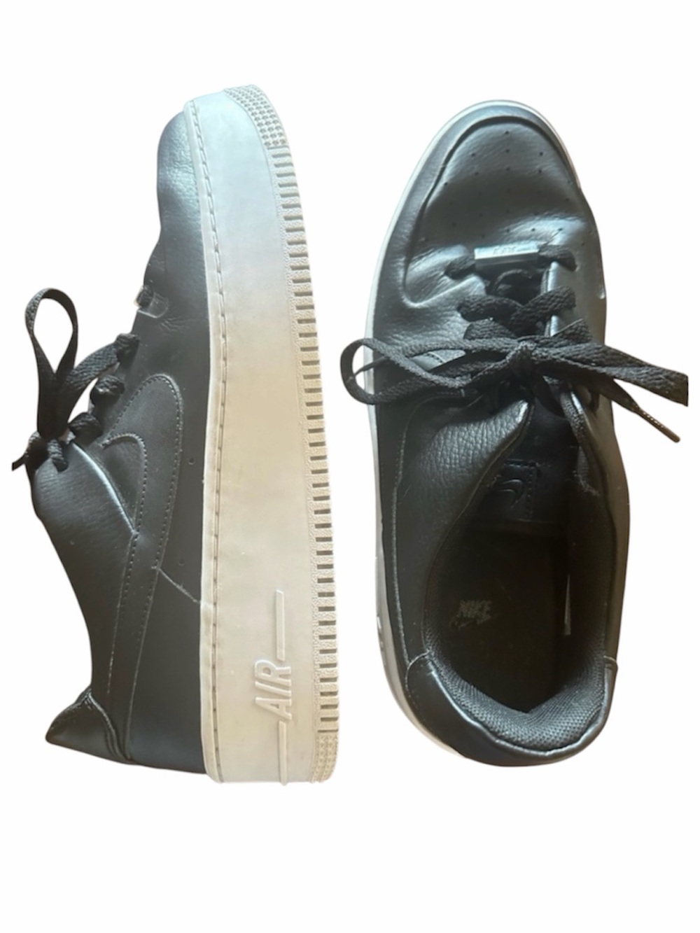 Nike Women’s Air Force 1 Sage Low